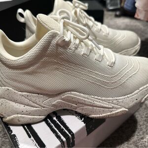 Dolce Vita Cream Athletic Sneakers